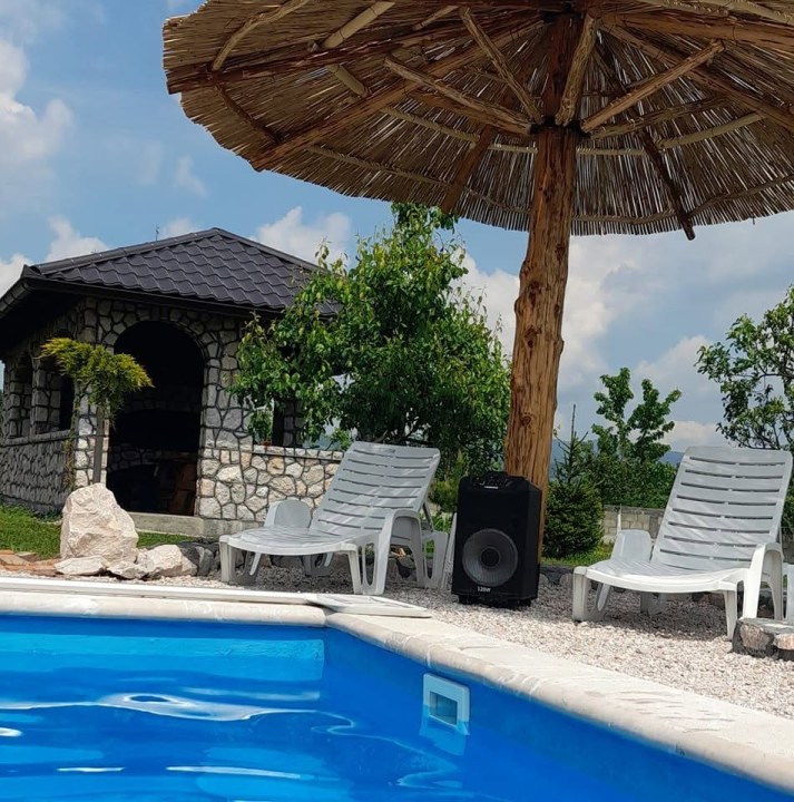 Villa Jahic