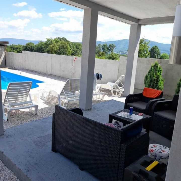 Villa Jahic