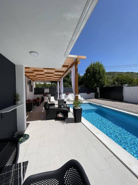 Villa Montana