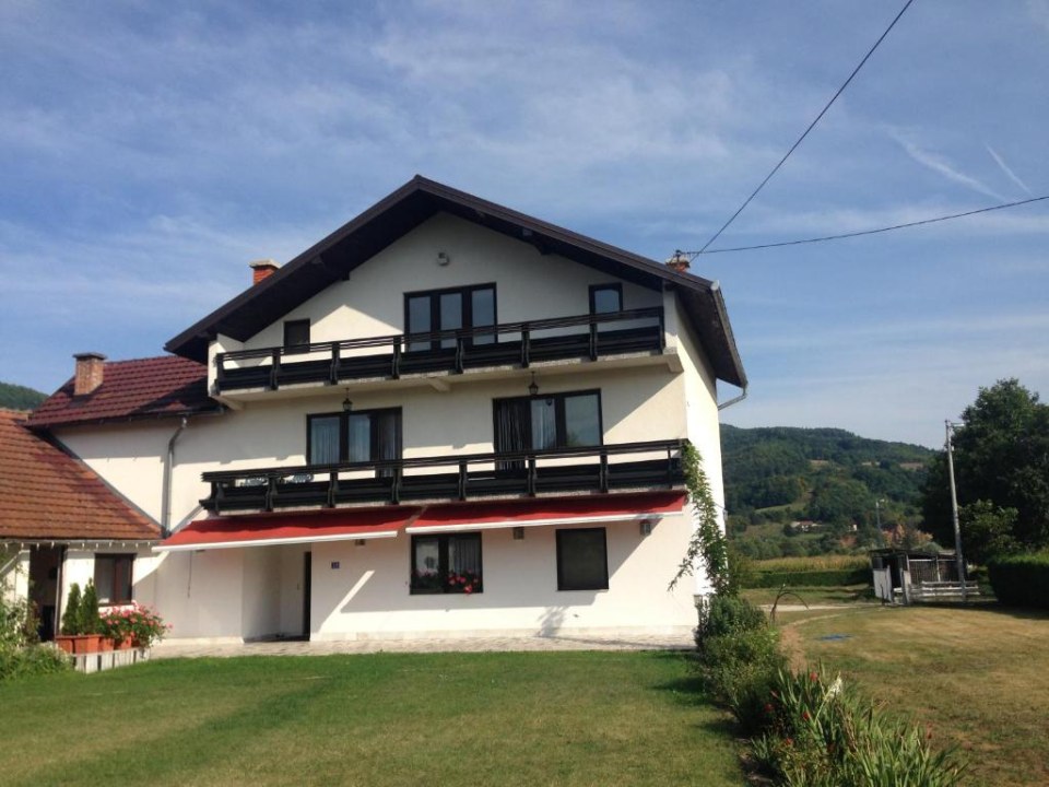 Apartments Kenedy