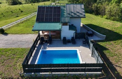 Grmeč Cabin Rentals