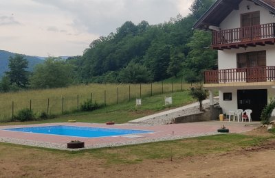 Vikendica sa bazenom Goražde