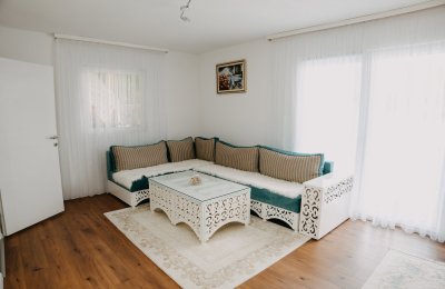Nest House
